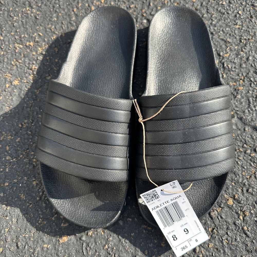 SPORTSWEAR ADILETTE AQUA SLIDES SIZE 8 MENS